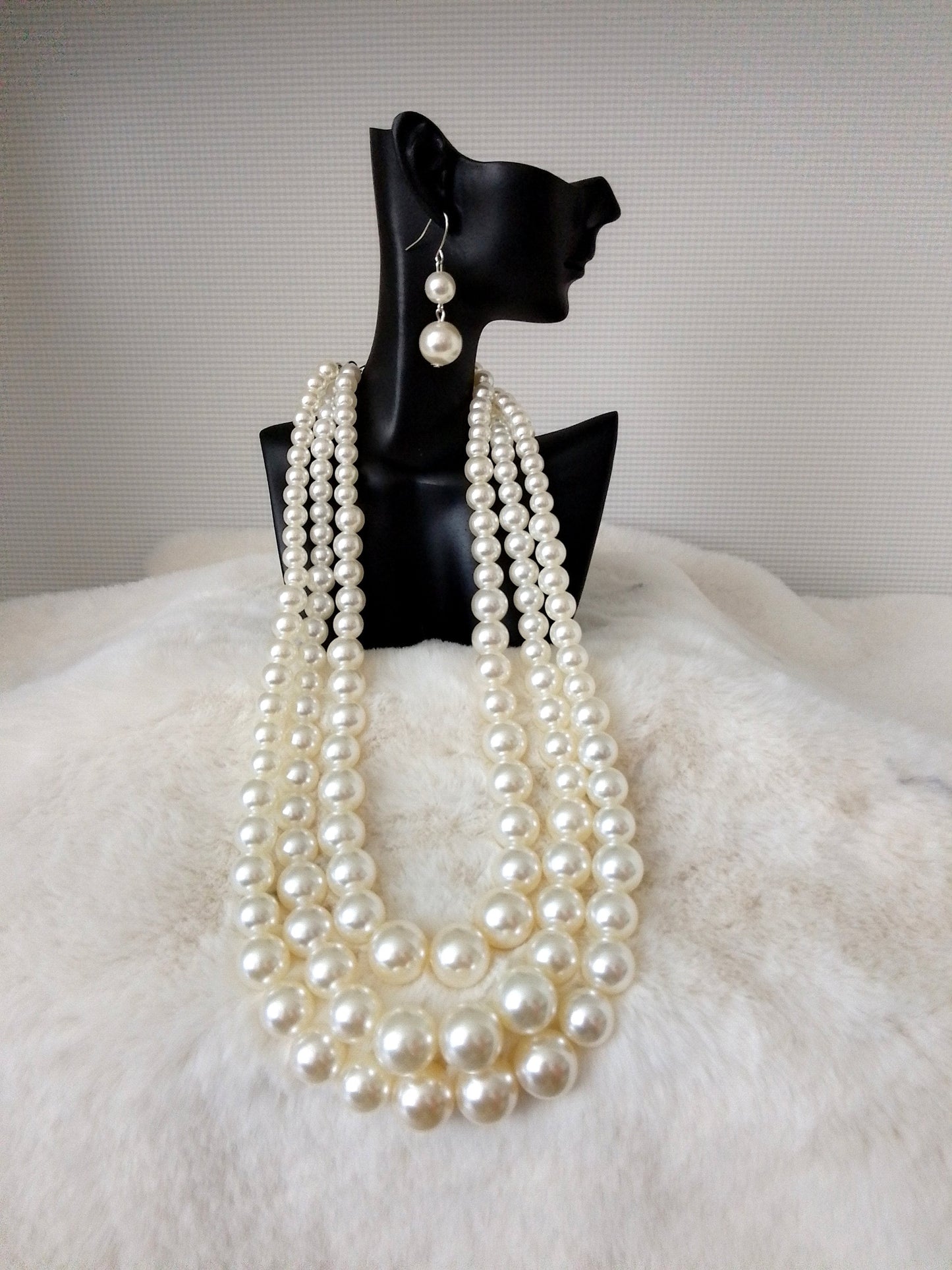 3 Layered Pearl Choker Necklace Statement with earrings - Naturally Me